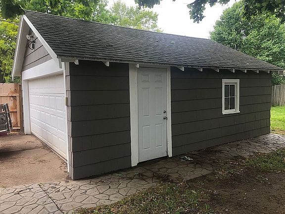 2 car garage