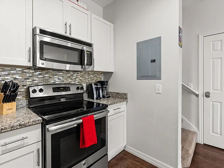 5356 Diplomat Ct #107 — Photo 15