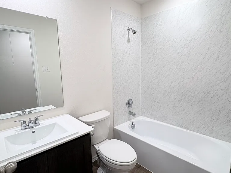 1144 Northfield Dr — Photo 17