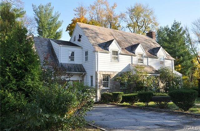 2nd image of 66 Grandview Blvd