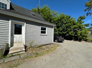 547 Hammond St #4, Bangor, ME 04401
