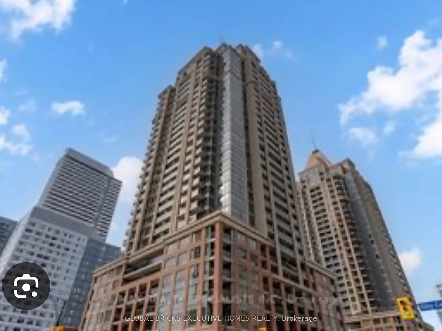 2 bed, $2,900 — Photo 2