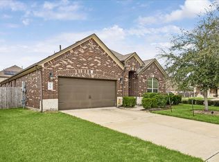 2702 Osprey Ln, Pearland, TX 77581