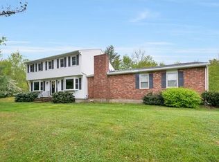 2 Shenandoah Dr, Paxton, MA 01612