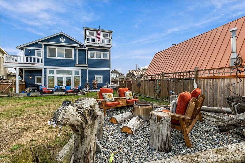 2nd image of 4116 Matia Drive