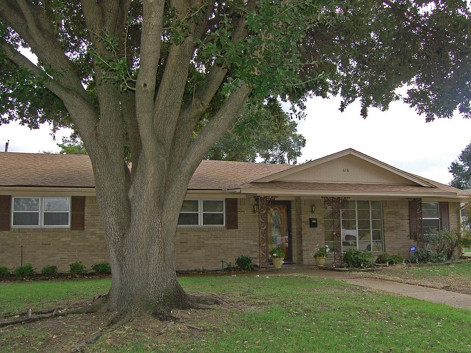 1st image of 618 Burnwood Dr