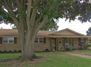 618 Burnwood Dr, Irving, TX 75062