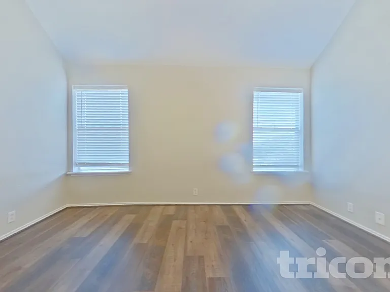 4504 Vista Meadows Dr — Photo 20