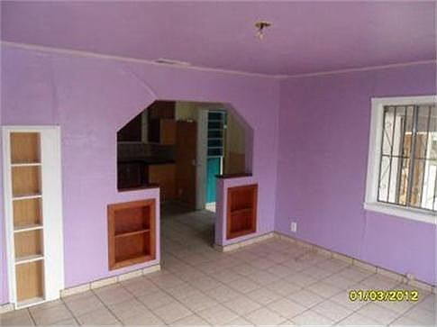 5th image of 632 S Gertrude Ave