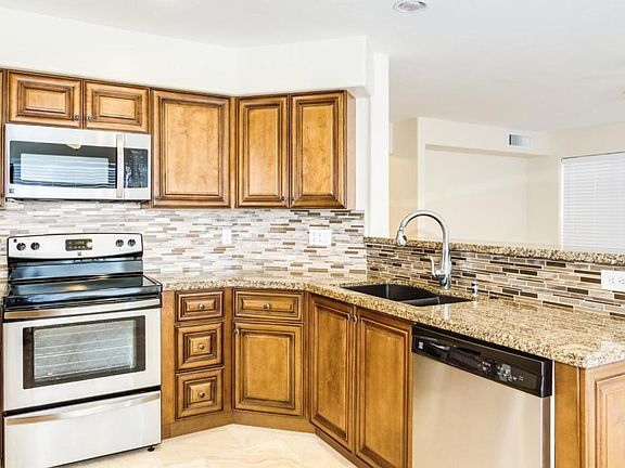 5th image of 31223 N 43rd St