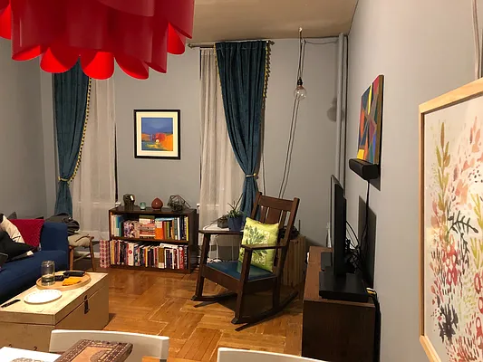 Rented by Carnegie Management Inc | media 29