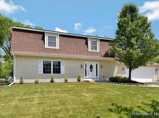 70 Brockway Dr, Oswego, IL 60543