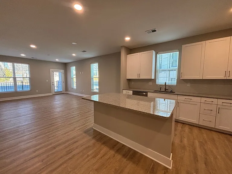 5808 Nall Ave — Photo 42