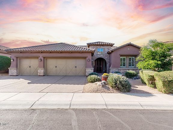2nd image of 3817 E CIELO GRANDE Avenue