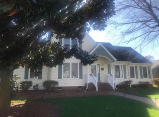 901 Estrella Ct, Virginia Beach, VA 23456
