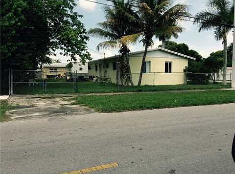 2nd image of 14700 SW 301st St