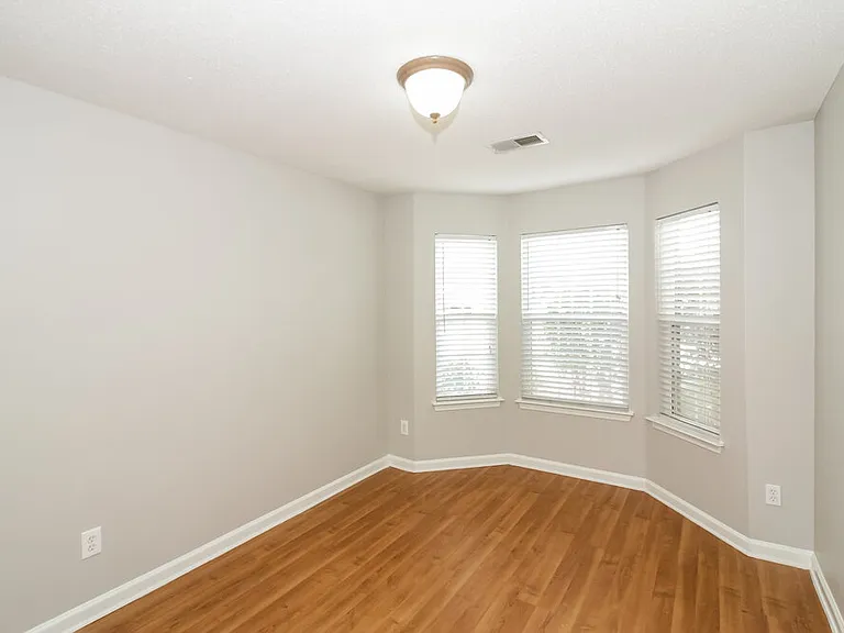 65 Arborlon Cv — Photo 12