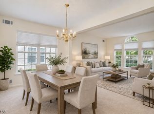 112 Kensington Cir, White Twp., NJ 07823