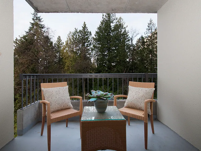 2233 Allison Rd — Photo 11