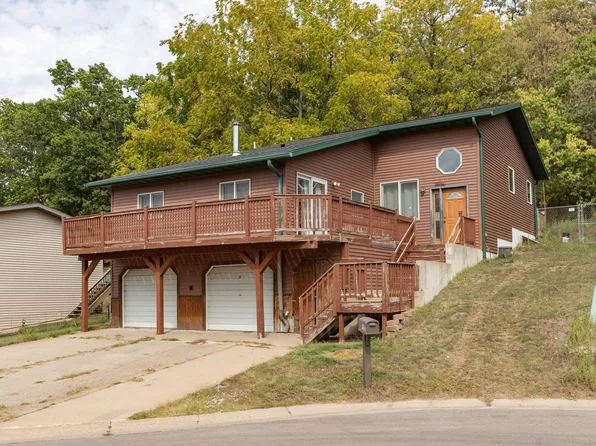 1537 Oakview Dr, Saint Charles, MN 55972