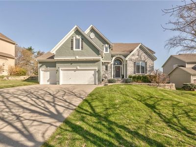 2844 W 143rd Ter, Leawood, KS, 66224