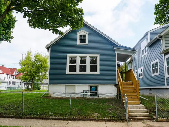 2752 N 17th STREET, Milwaukee, WI 53206