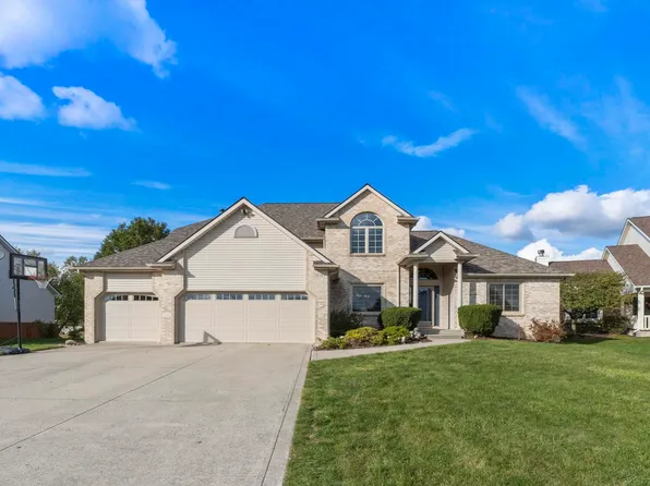 1034 Pointed Reef Way, Fort Wayne, IN 46845
