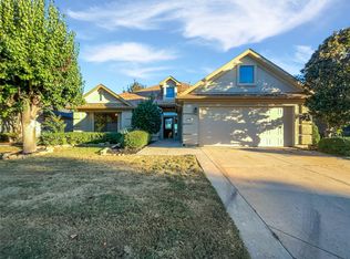 11308 Southerland Dr, Denton, TX 76207