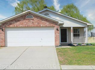 5110 Sandy Forge Dr, Indianapolis, IN 46221