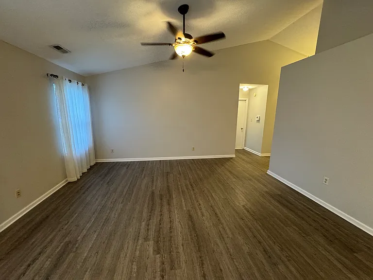 6947 Raritan Dr — Photo 9