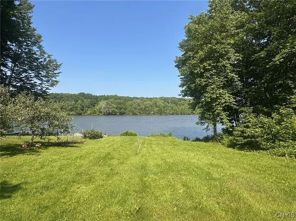 26 Dann Rd #17, Fulton, NY 13069