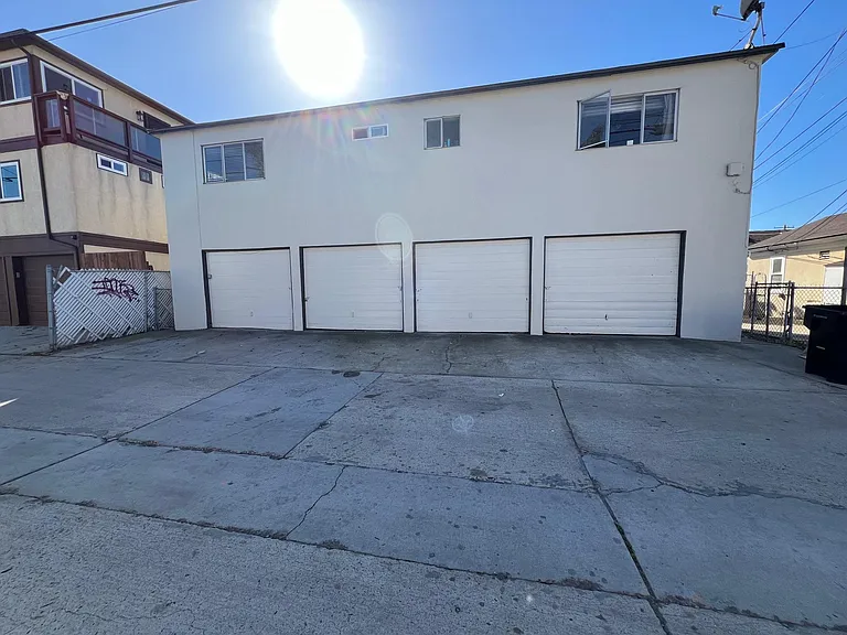 4878 Del Monte Ave — Photo 11