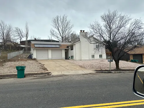 3306 N Fairfield Rd Photo 1
