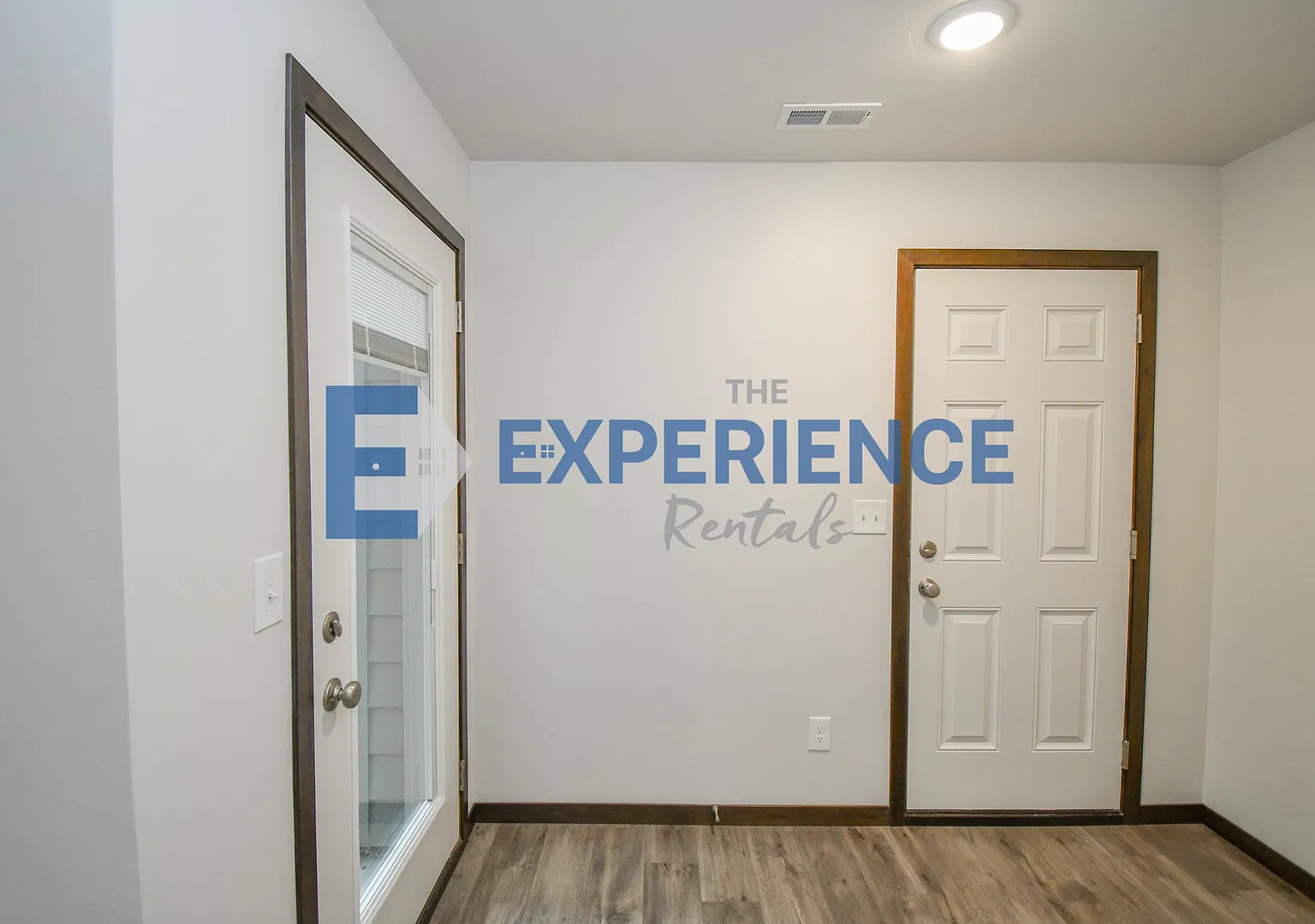 Brand New 3-Bedroom Townhome with Main-Floor Primary Suite & Spacious Loft! — Photo 4