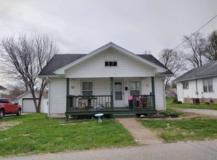 604 Bristol St, Salem, IN 47167