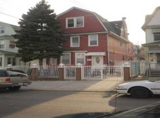 3320 112th St, Corona, NY 11368