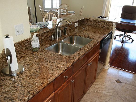 Kitchen -Sink & Bar