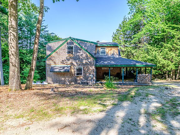 2nd image of 100 Evergreen Road