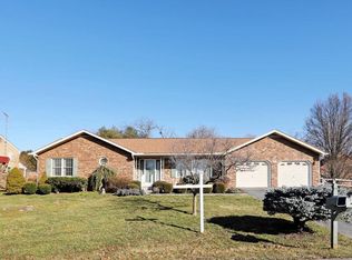 13626 Daisy Cir, Hagerstown, MD 21740