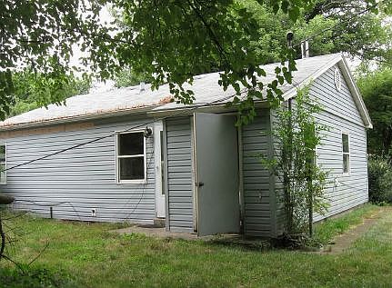 2nd image of 7805 Birch Dr