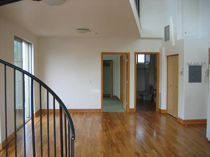 33 NW 6th Ave #402 — Photo 3