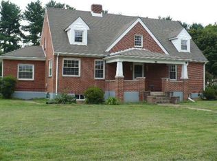 840 Apperson Dr, Salem, VA 24153