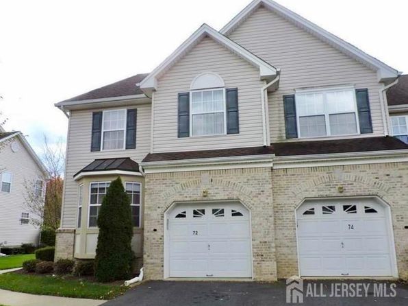 72 Heatherwood Dr