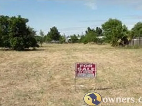 1805 8th Ave, Olivehurst, CA 95961