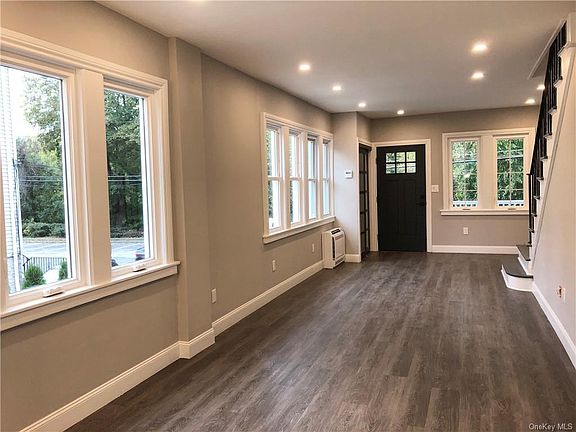 3rd image of 356 Columbus Ave