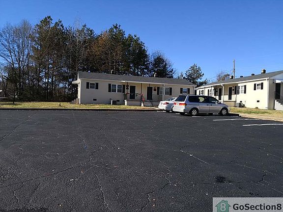 3rd image of 7 Lanford Dr