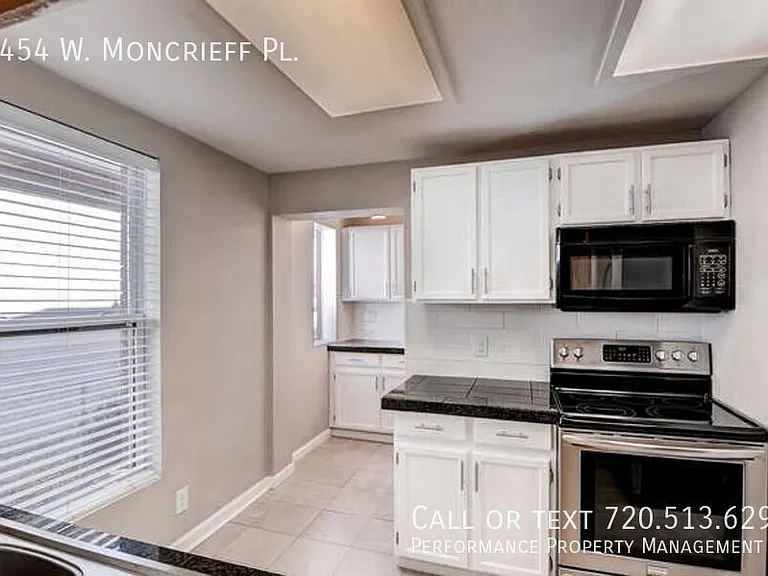 3454 W Moncrieff Pl — Photo 9