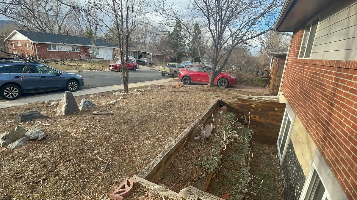 Building Photo - 420 S 39th St