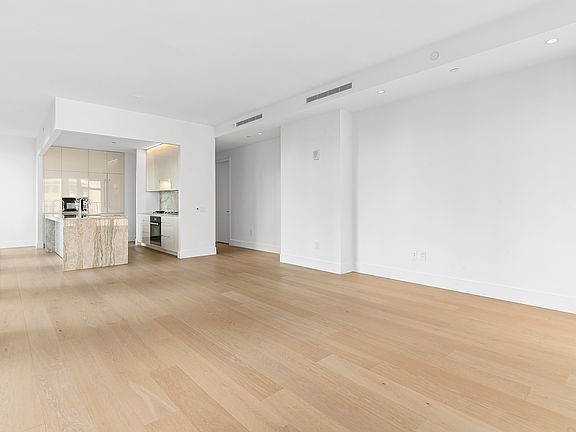 3rd image of 15 W 61st St #19A