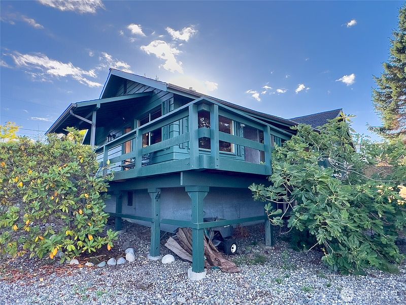 2nd image of 30 Maple Drive